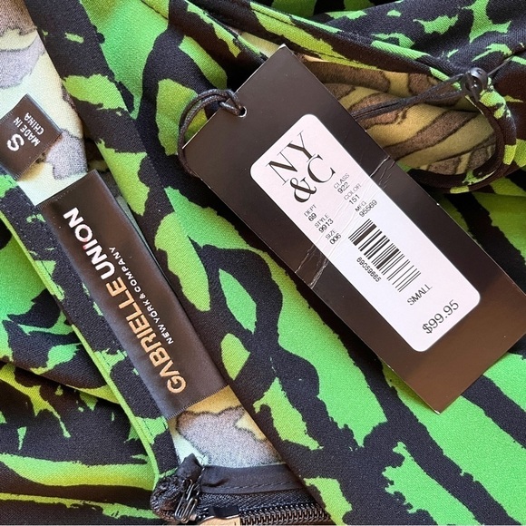 GABRIELLE UNION and New York & Company Sleeveless Draped Neck Dress Size Small - Picture 15 of 16